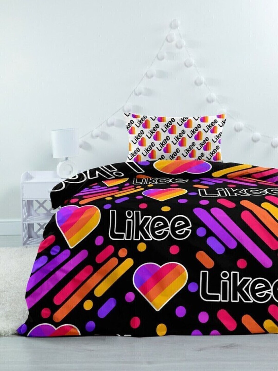 КПБ 1,5сп поплин Likee <756083 Black Likee Неон поплин>